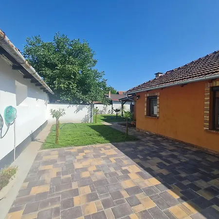 Prázdninový dům Holdvirag Vendeghaz *