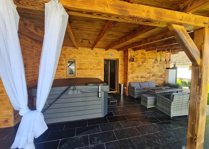 Holdvirag Vendeghaz Janoshalma