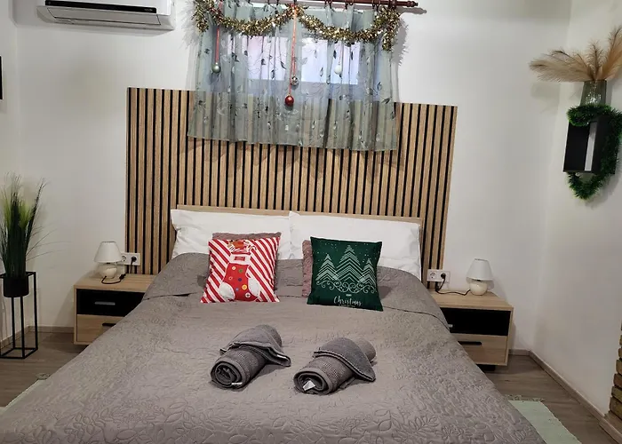 Holdvirag Vendeghaz *